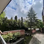 12 Min Od Centrum 公寓